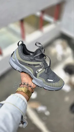 ECCO High Master Quality Smooth Sneaker for You