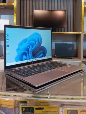 New Laptop HP Zbook Studio G7 16GB Intel Core i5 SSD 512GB