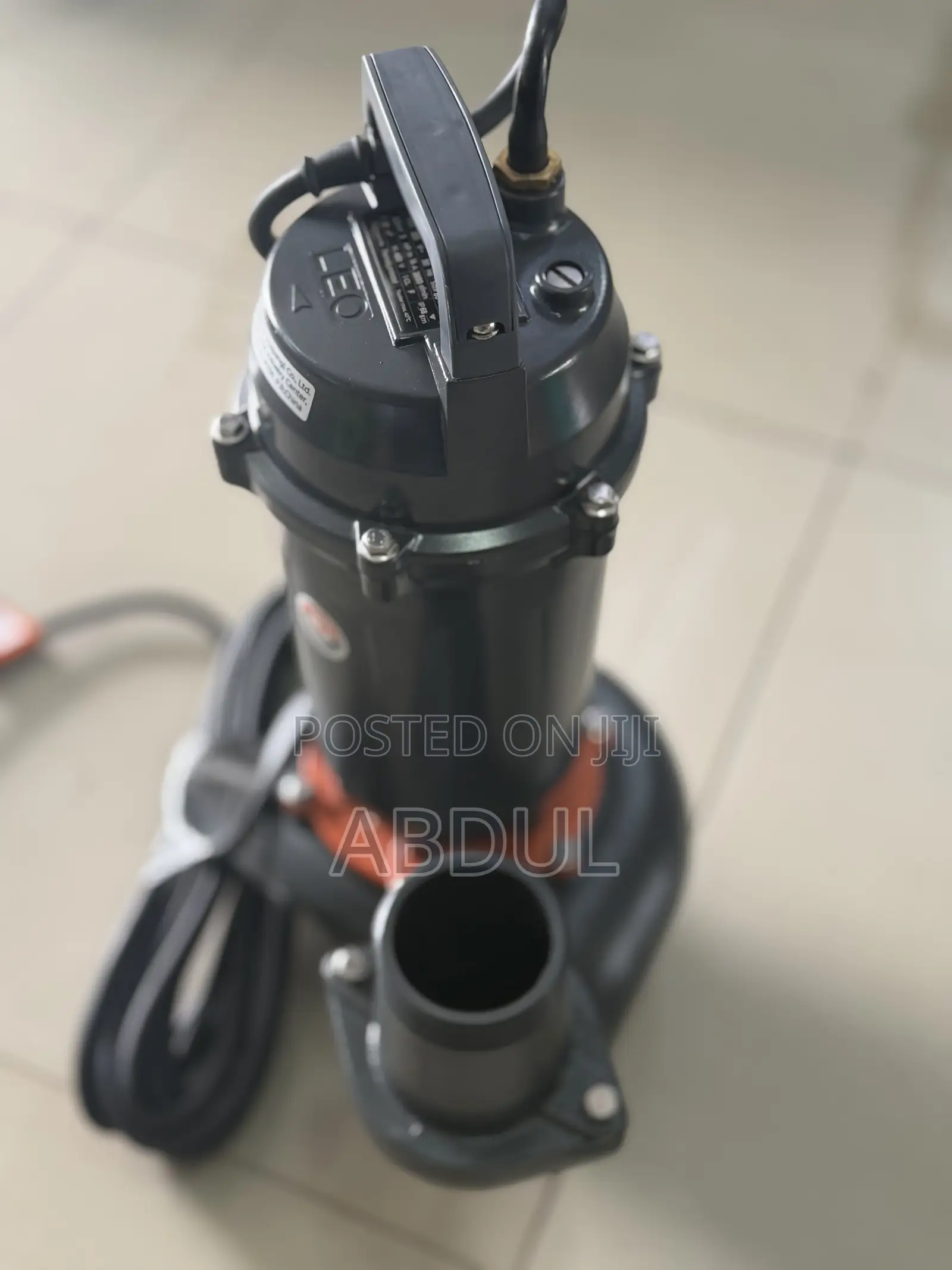 LEO Submersible Water Pump 2.2 kW / 3.0 HP