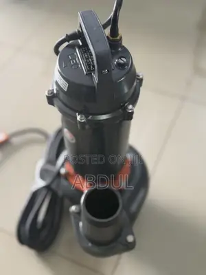 LEO Submersible Water Pump 2.2 kW / 3.0 HP