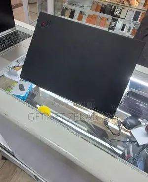 New Laptop Lenovo ThinkPad X1 Yoga 16GB Intel Core i7 SSD 512GB