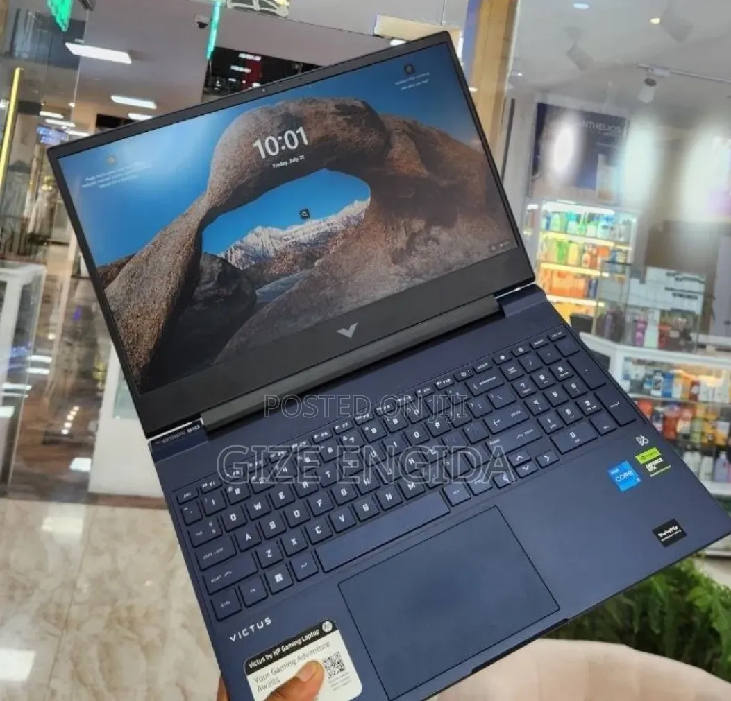 New Laptop HP Victus 15 16GB Intel Core i5 SSD 512GB
