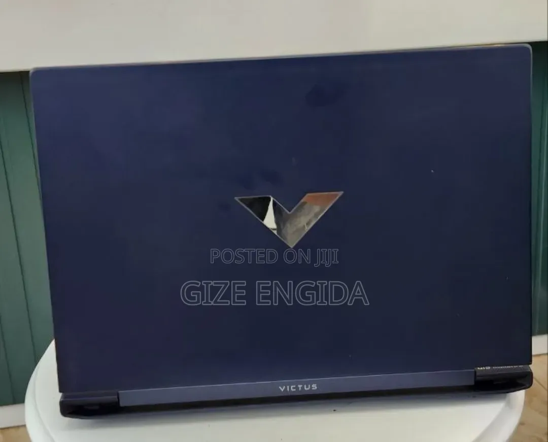 New Laptop HP Victus 15 16GB Intel Core i5 SSD 512GB