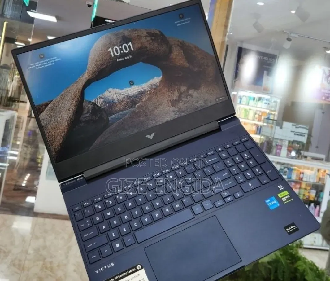 New Laptop HP Victus 15 16GB Intel Core i5 SSD 512GB