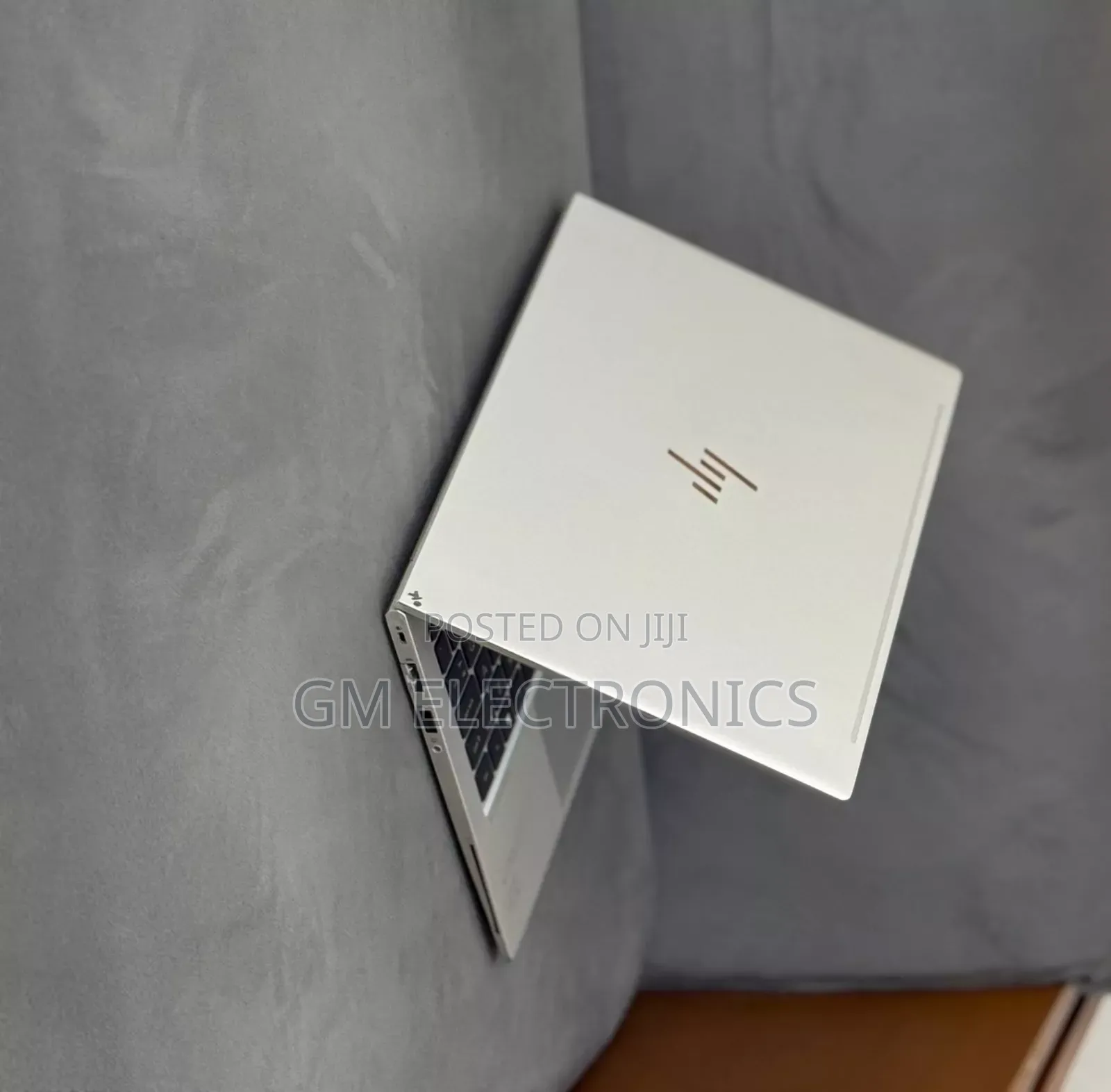 Laptop HP EliteBook 640 G10 16GB Intel Core i7 SSD 512GB