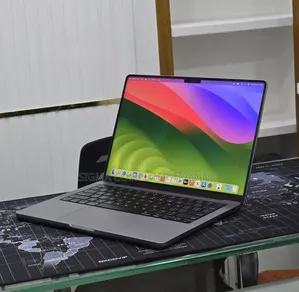 New Laptop Apple MacBook Pro 2023 M3 8GB Apple M3 Pro SSD 512GB