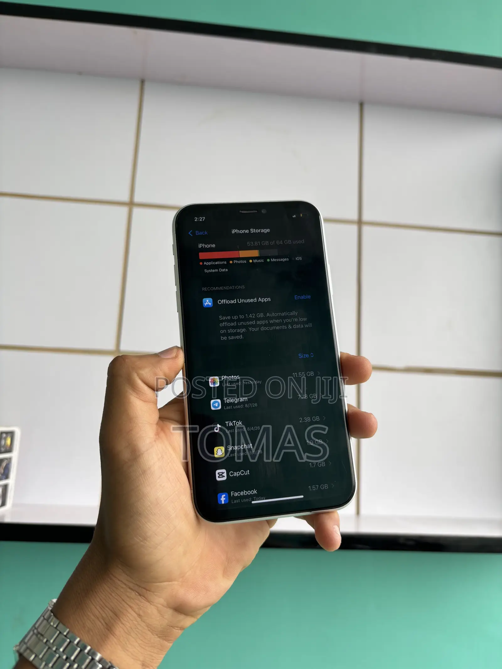 Apple iPhone XR 64 GB White