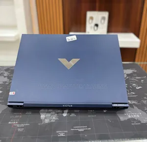 New Laptop HP Victus 16 16GB Intel Core i7 SSD 512GB