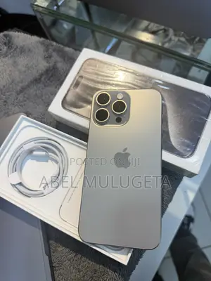 New Apple iPhone 15 Pro Max 256 GB Silver