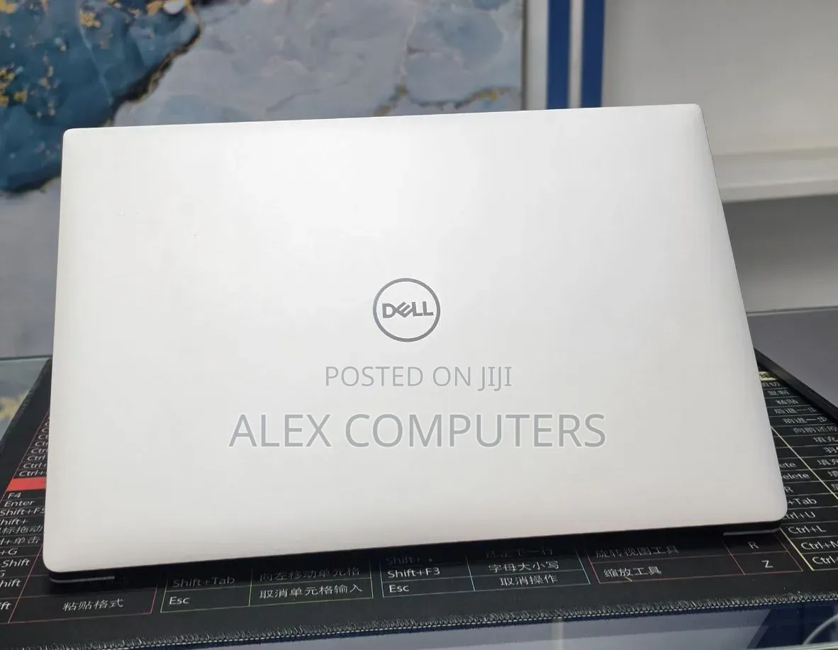 New Laptop Dell XPS 15 16GB Intel Core i5 SSD 512GB