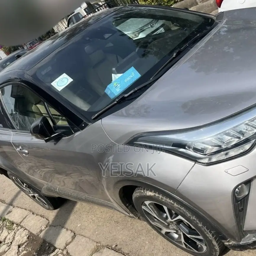 Toyota C-HR 2020 Silver