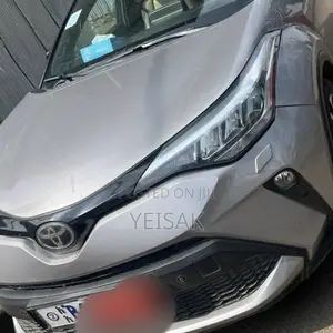 Toyota C-HR 2020 Silver