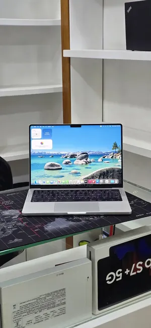 New Laptop Apple MacBook Pro 2021 M1 32GB Apple M1 Pro SSD 512GB