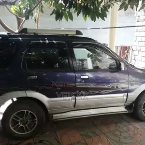 Toyota RAV4 Cabriolet 1998 Blue