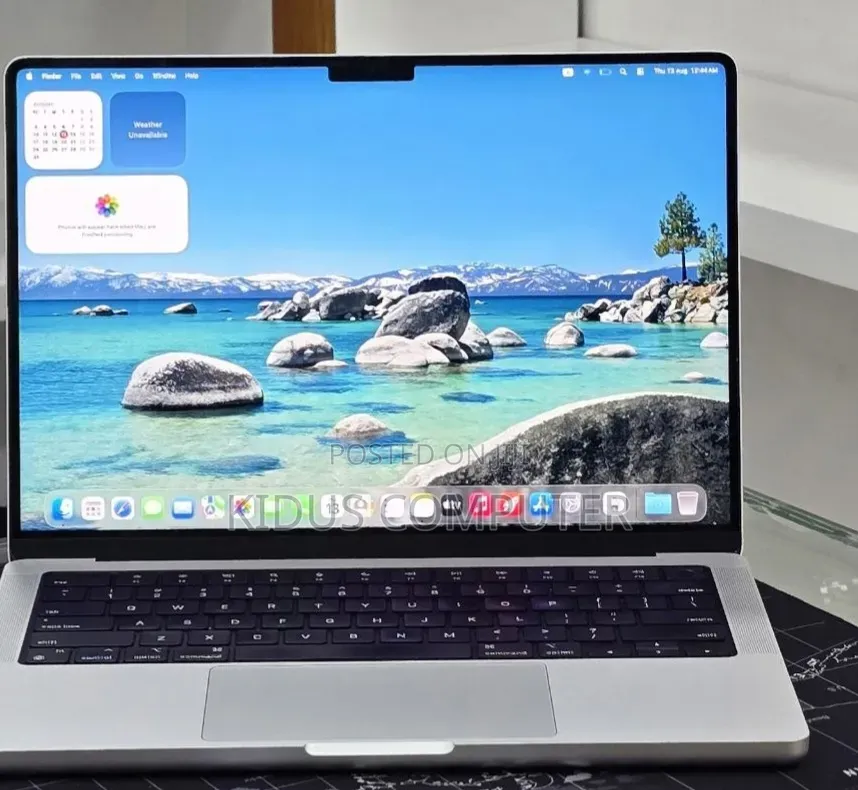 New Laptop Apple MacBook Pro 2020 M1 32GB Apple M1 SSD 512GB