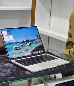 Laptop Apple MacBook Pro 2021 M1 32GB Apple M1 SSD 512GB