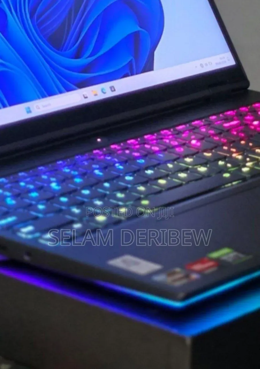 New Laptop Lenovo Legion 5 32GB AMD Ryzen 9 SSD 1T