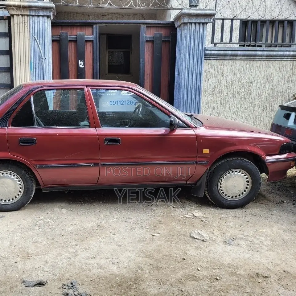 Toyota Corolla 1991 Red