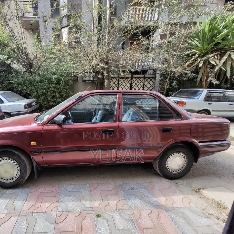 Toyota Corolla 1991 Red