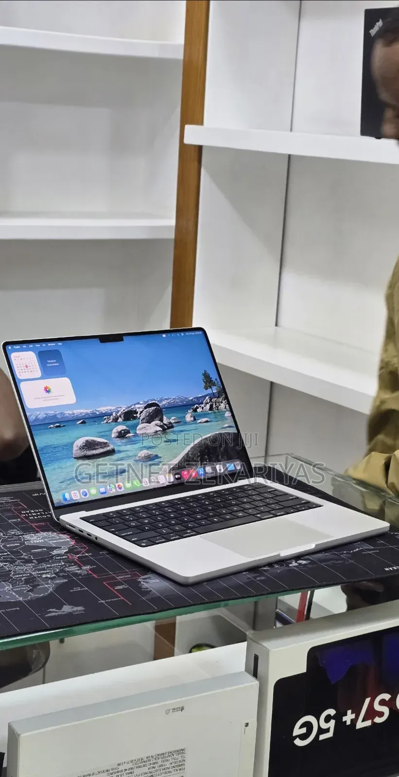 New Laptop Apple MacBook Pro 2021 M1 32GB Apple M1 Pro SSD 512GB