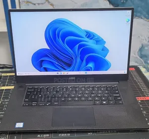 New Laptop Dell XPS 15 16GB Intel Core i5 SSD 512GB