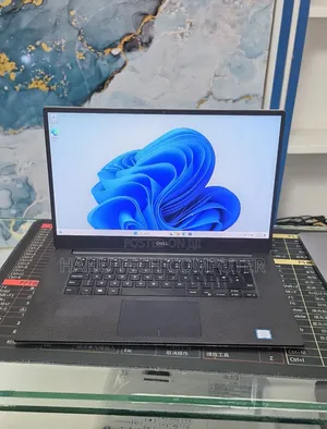 New Laptop Dell XPS 15 16GB Intel Core i5 SSD 512GB