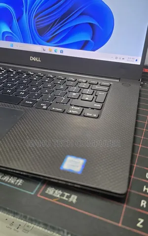 New Laptop Dell XPS 15 16GB Intel Core i5 SSD 512GB
