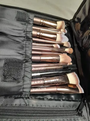 Makeup Equipments
