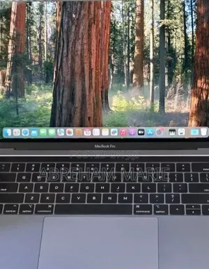 New Laptop Apple MacBook Pro 2019 16GB Intel Core i7 SSD 512GB