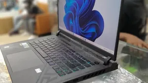 New Laptop Asus 32GB Intel Core i9 SSD 1T