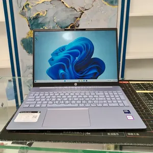 New Laptop HP Pavilion 15 16GB Intel Core Ultra 7 SSD 1T