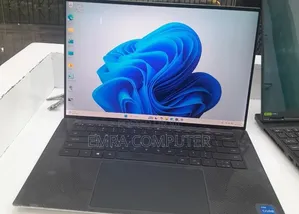 New Laptop Dell 16GB Intel Core i7 SSD 512GB