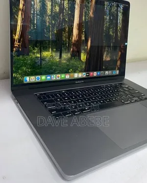 New Laptop Apple MacBook Pro 2019 16GB Intel Core i9 SSD 1T