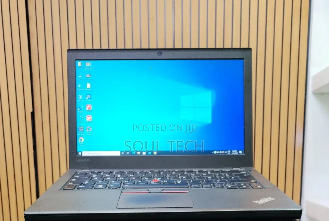 New Laptop Lenovo ThinkPad X260 8GB Intel Core i5 SSD 256GB