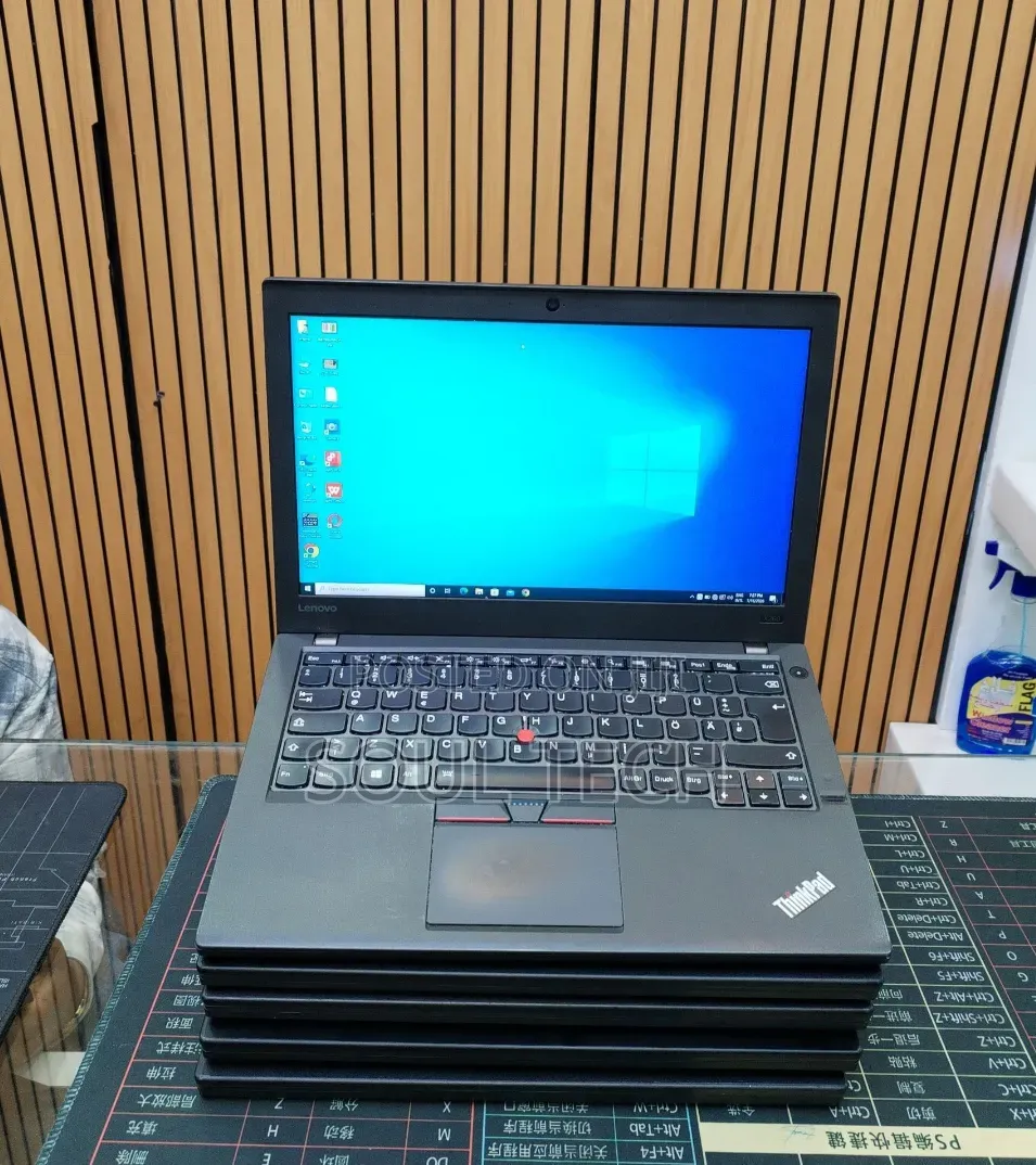 New Laptop Lenovo ThinkPad X260 8GB Intel Core i5 SSD 256GB
