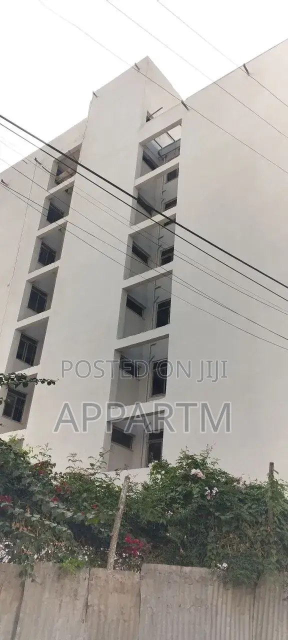 Furnished 2bdrm Apartment in Appartment, Yeka for sale