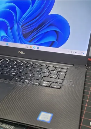 New Laptop Dell XPS 15 16GB Intel Core i5 SSD 512GB