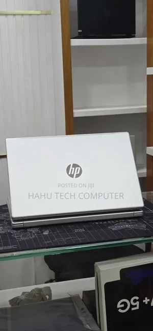New Laptop HP EliteBook 830 G7 32GB Intel Core i7 SSD 512GB