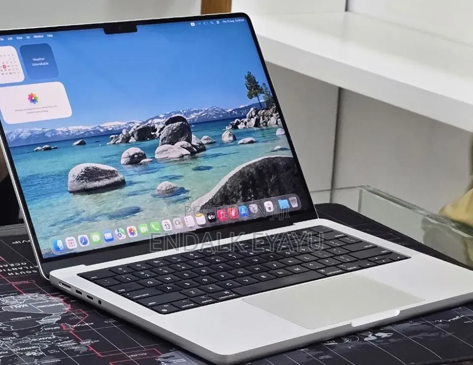New Laptop Apple MacBook Pro 2021 M1 32GB Apple M1 Pro SSD 512GB