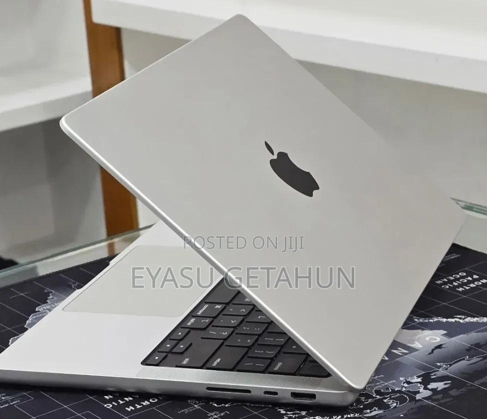 New Laptop Apple MacBook Pro 2021 M1 32GB Apple M1 Pro SSD 512GB
