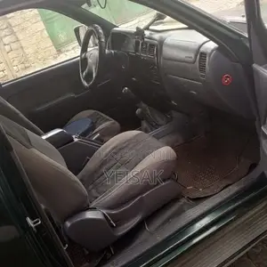 Toyota Hilux 2002 Green