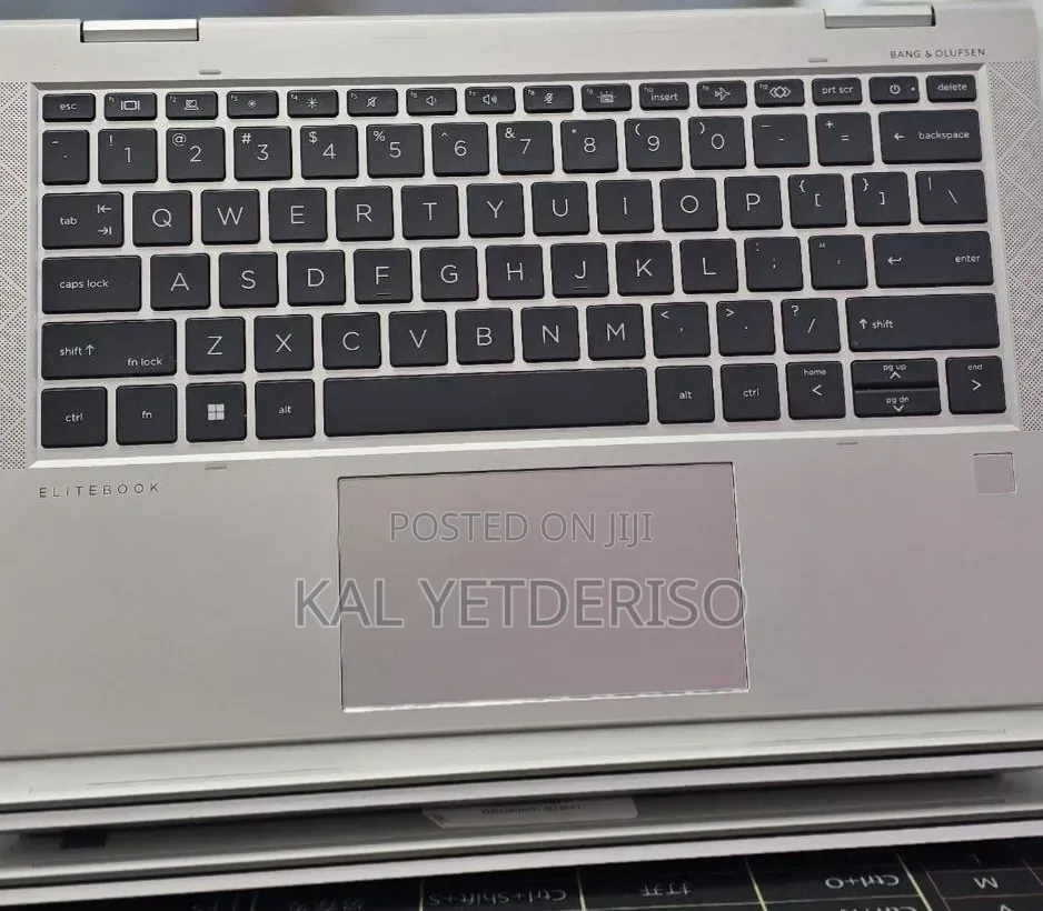 New Laptop HP EliteBook 830 G8 32GB Intel Core i7 SSD 512GB