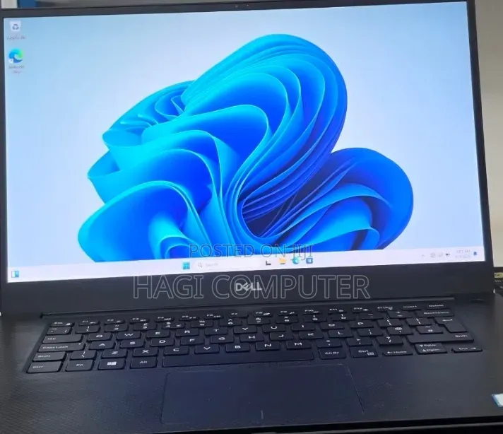 New Laptop Dell XPS 15 16GB Intel Core i5 SSD 512GB