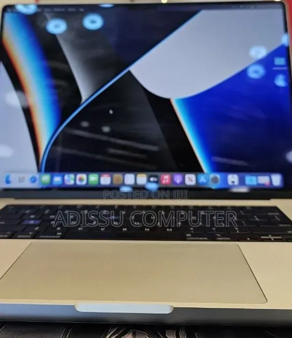 New Laptop Apple MacBook Pro 2021 M1 16GB Apple M1 Pro SSD 512GB