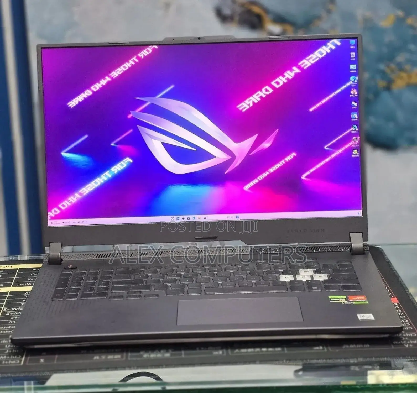 New Laptop Asus ROG Strix G16 G614 16GB AMD Ryzen 9 SSD 1T