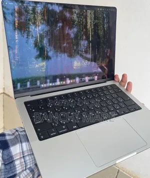 New Laptop Apple MacBook Pro 2024 M4 Pro 16GB Apple M4 Pro SSD 512GB