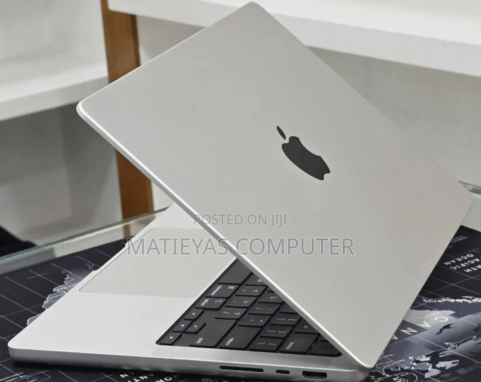 New Laptop Apple MacBook Pro 2021 M1 32GB Apple M1 SSD 512GB