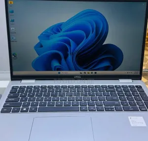 New Laptop Dell Precision 5540 16GB Intel Core i7 SSD 1T