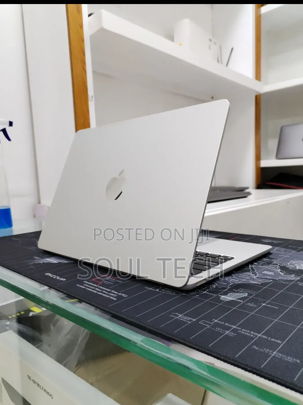 New Laptop Apple MacBook Air 2022 M2 8GB Apple M2 SSD 256GB