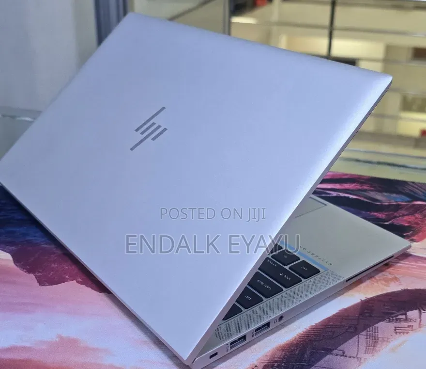 New Laptop HP EliteBook 845 G7 16GB AMD Ryzen 5 SSD 512GB